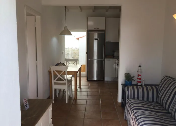 度假居 Casa Azenhas Mar 科拉雷斯